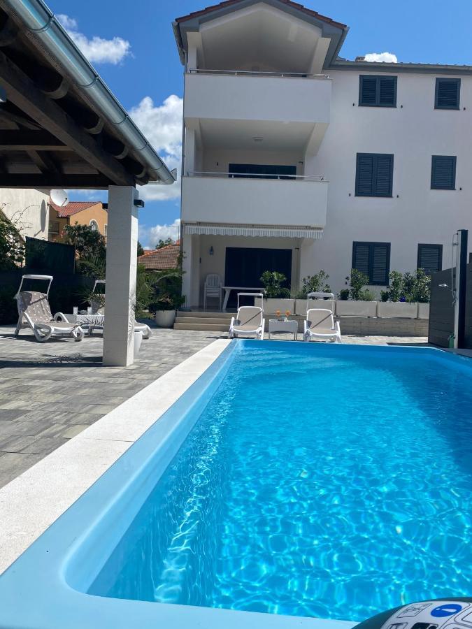 Breitling Apartments With Pool Biograd na Moru Kültér fotó