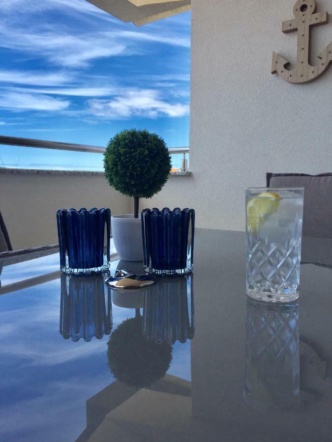 Breitling Apartments With Pool Biograd na Moru Kültér fotó