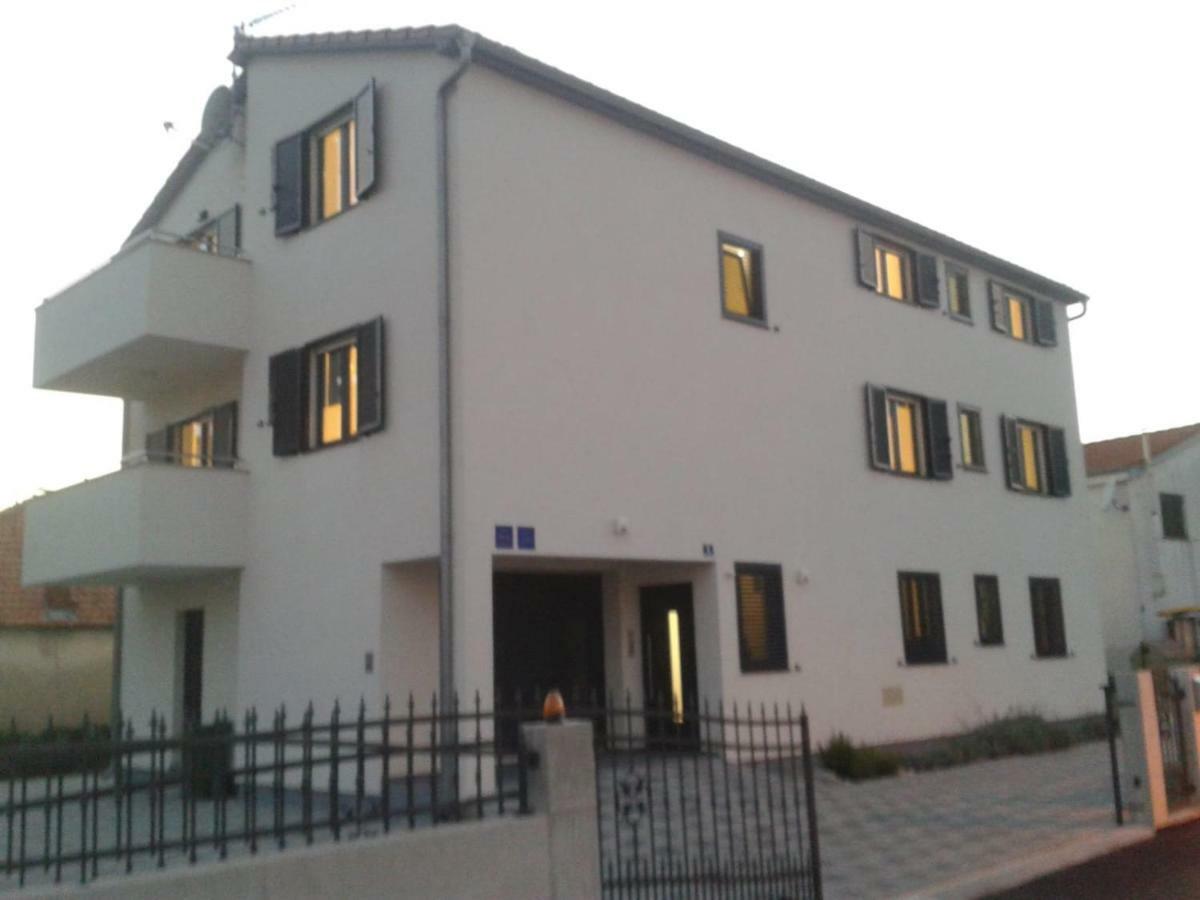 Breitling Apartments With Pool Biograd na Moru Kültér fotó